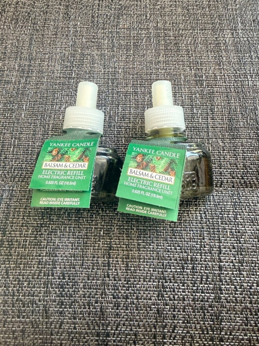 2 Yankee Candle Christmas Holiday, Balsam Cedar Scented Oil Plug-in Refill